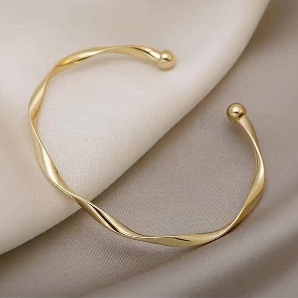 Gold Wavy Cuff Bracelet